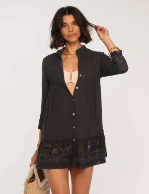 Black Charina Cover-Up